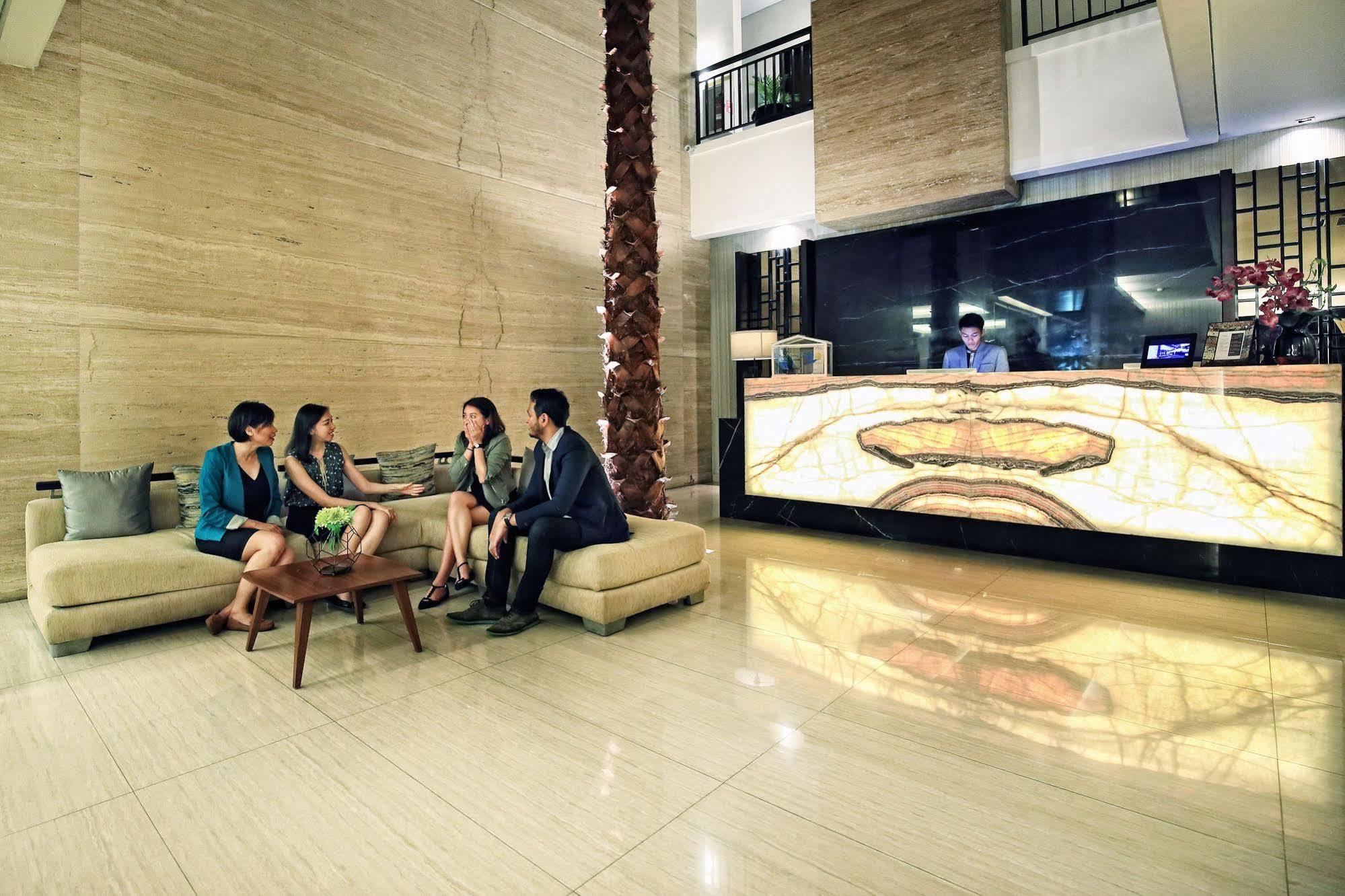 Rasuna Icon Hotel Jakarta Ngoại thất bức ảnh